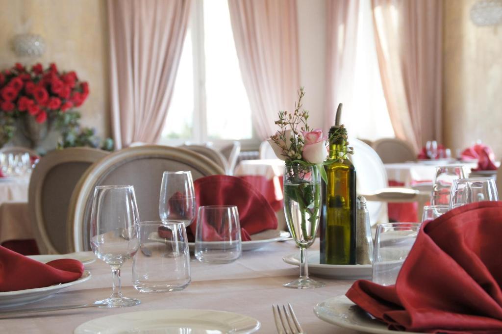 Auberge Bourrelly Cabriès Esterno foto